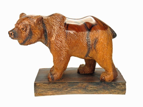 Grizzly Bear with detail on base EV-1274