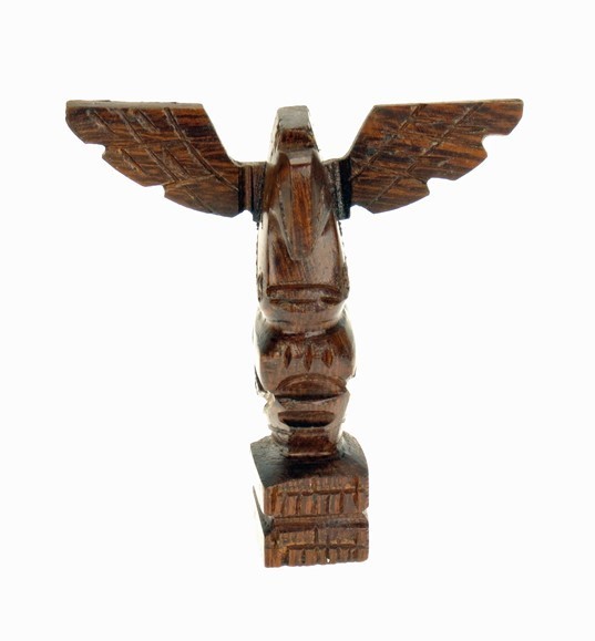 Totem Pole 3-D Magnet EV-9427