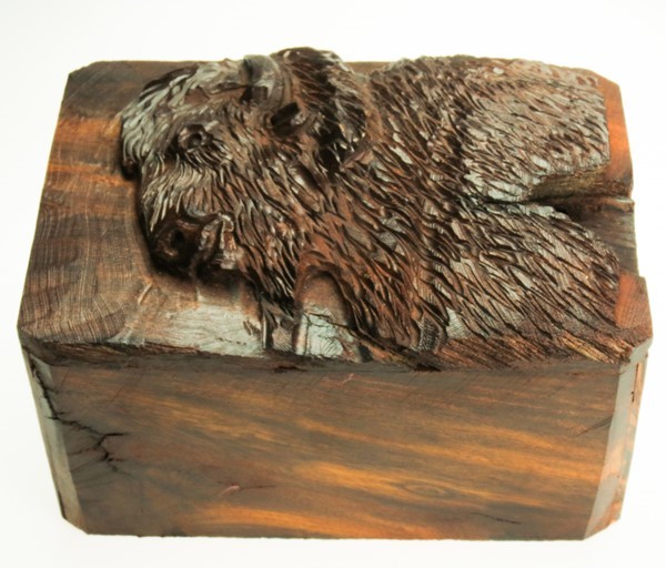 Rustic Buffalo Box EV-8686