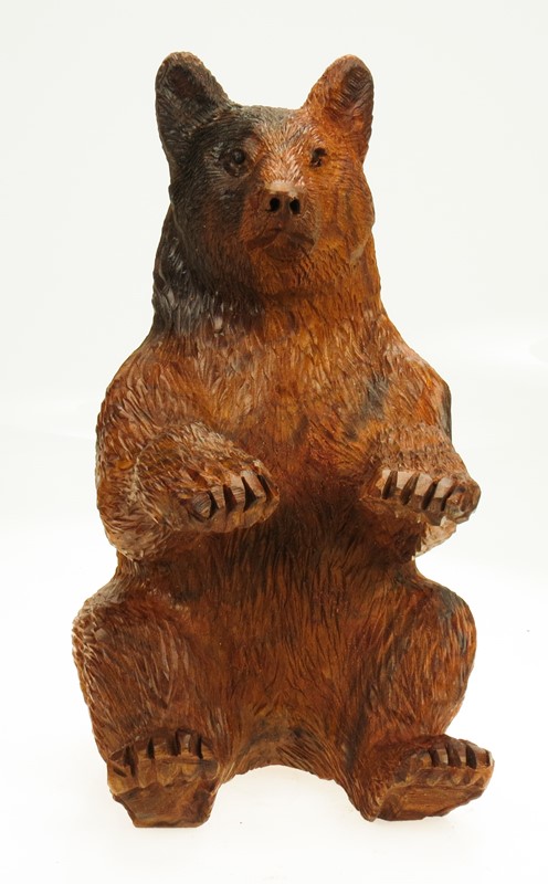 Detailed Black Bear sitting - Ironwood Carving  |  EarthView
